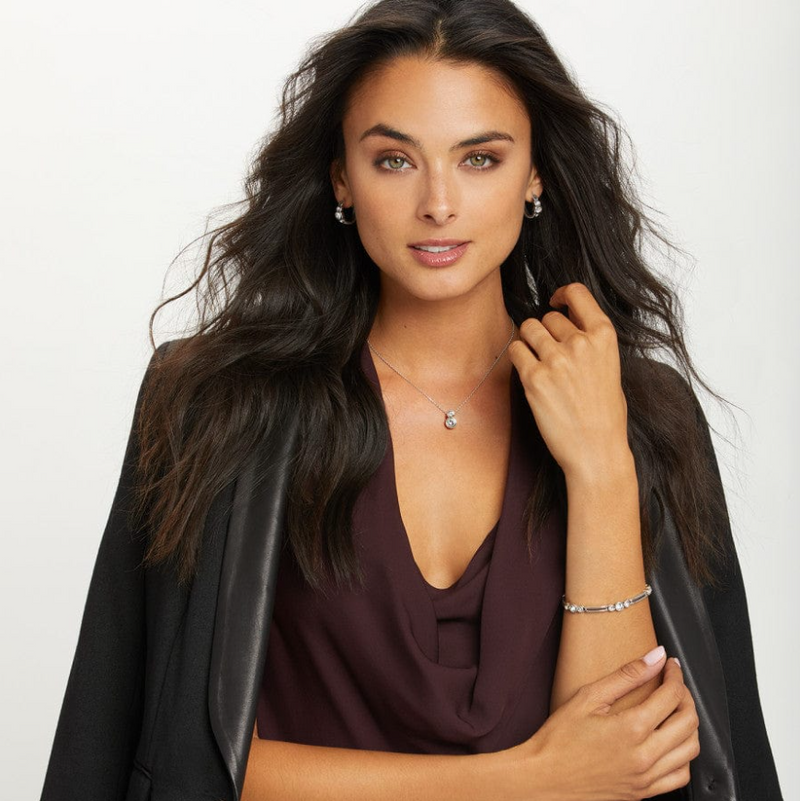 Elegant and timeless Brighton silver necklace design