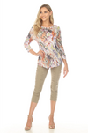 Round-Neck Top – Versatile top with a round neckline, 3/4 sleeves, and contrast stitching. Flattering curved hem, lightweight, and breathable for travel-ready style. In the pattern Wild Mosaic.