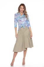 Sabrina Shirt styled with tie-detail sleeves, side slits, and a classic collar for everyday elegance. In the pattern Chevron Haze.