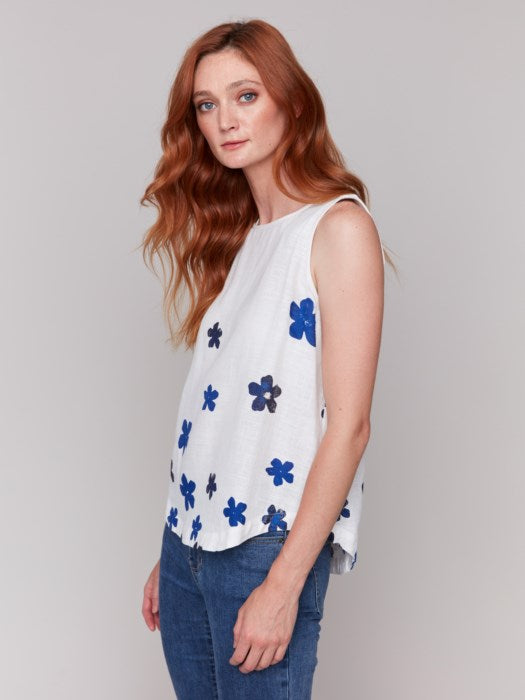 Charlie B floral print sleeveless top with rounded hem
