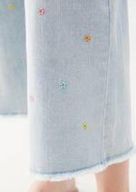 FDJ Embroidered Pull-On Wide Crop Denim