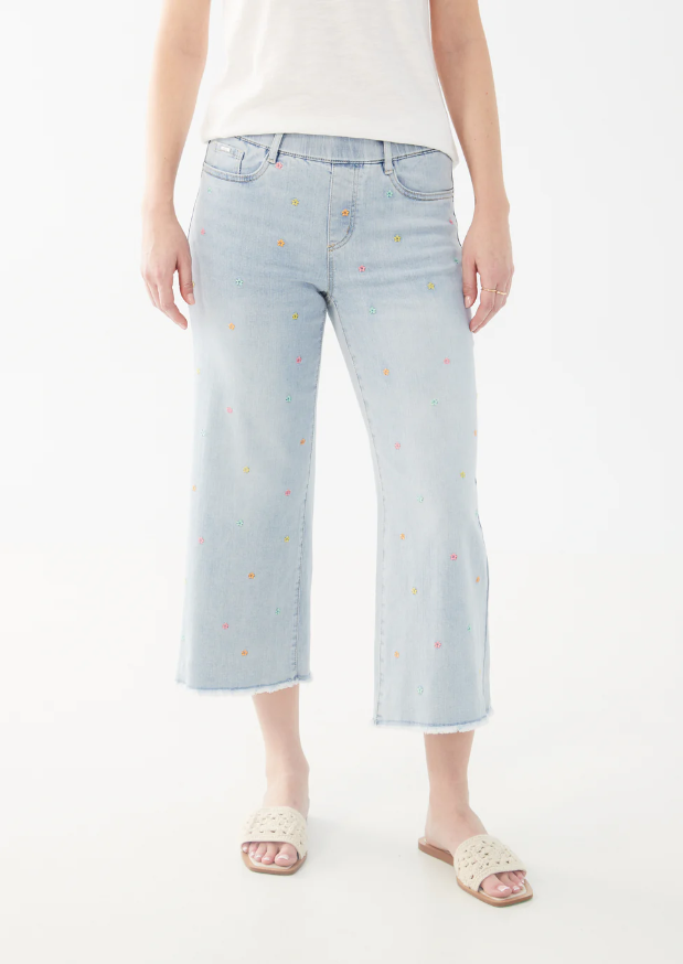 FDJ Embroidered Pull-On Wide Crop Denim