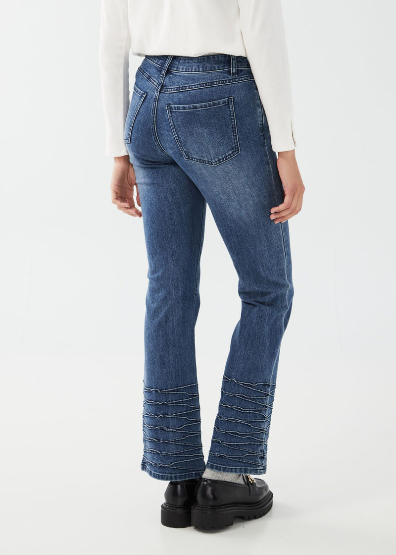 FDJ Olivia Pleated Bootcut Jeans
