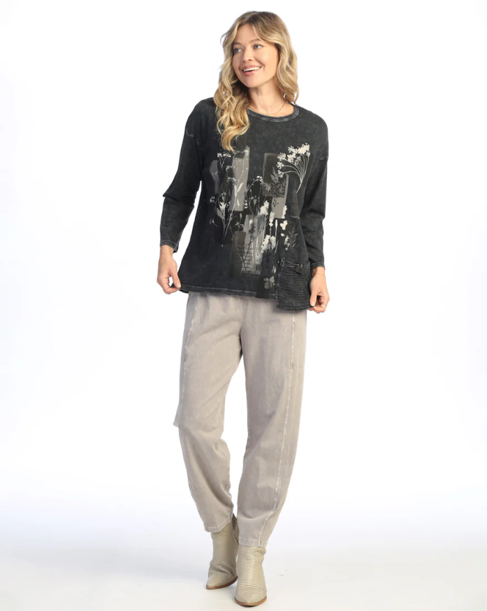 Mariposa Mineral Washed Tunic with gauze pocket and floral print
