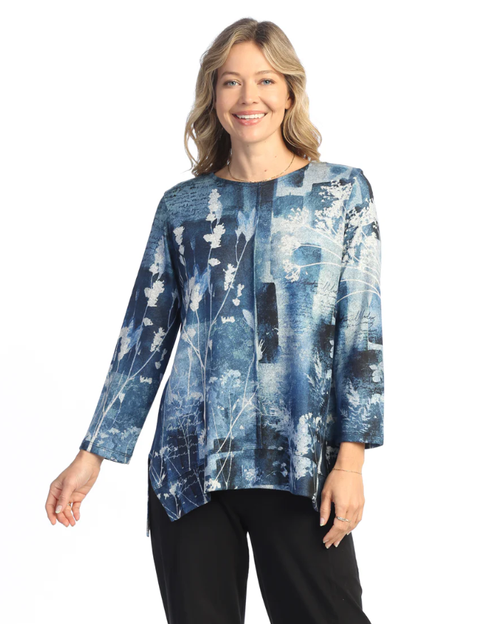 Mariposa Side Slit Tunic with sun-dyed floral print and front seam