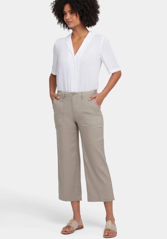 Wide Leg Cargo Capri Pants