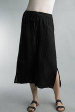 Tempo Paris Side Slit Cropped Pant – Wide-Leg Linen Summer Pants in black
