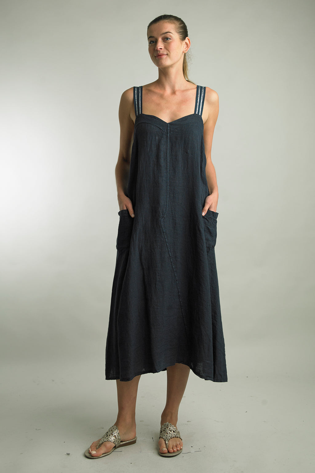 Tempo Paris Relaxed Linen Dress with sweetheart neckline and adjustable straps