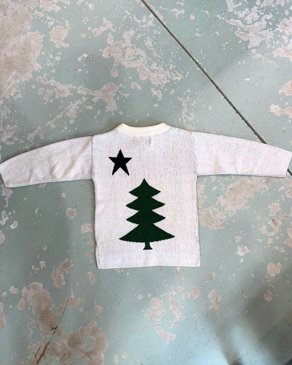 Kids relaxed fit Maine flag sweater with knit “Maine” on the front
