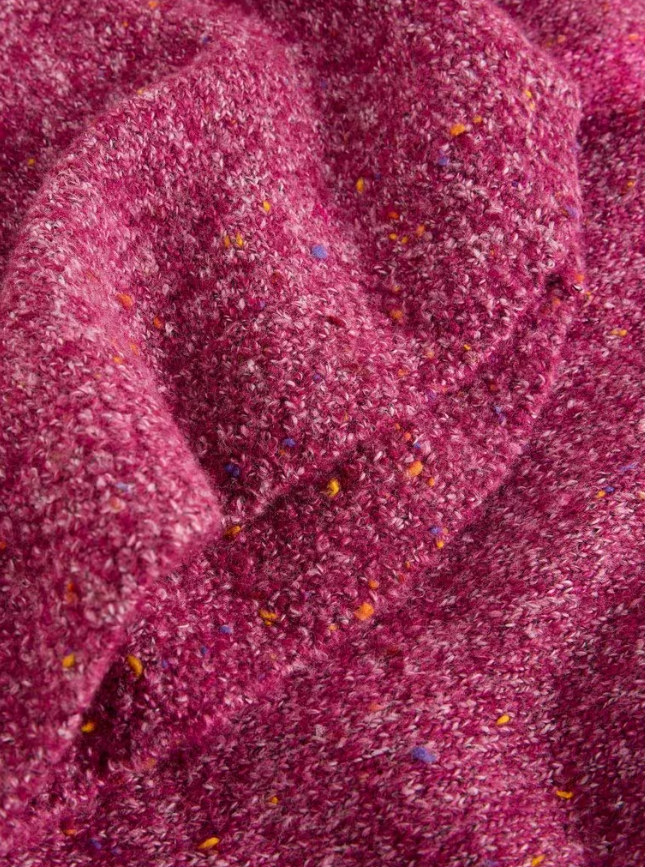 Solid knit jumper made with recycled polyester and organic cotton