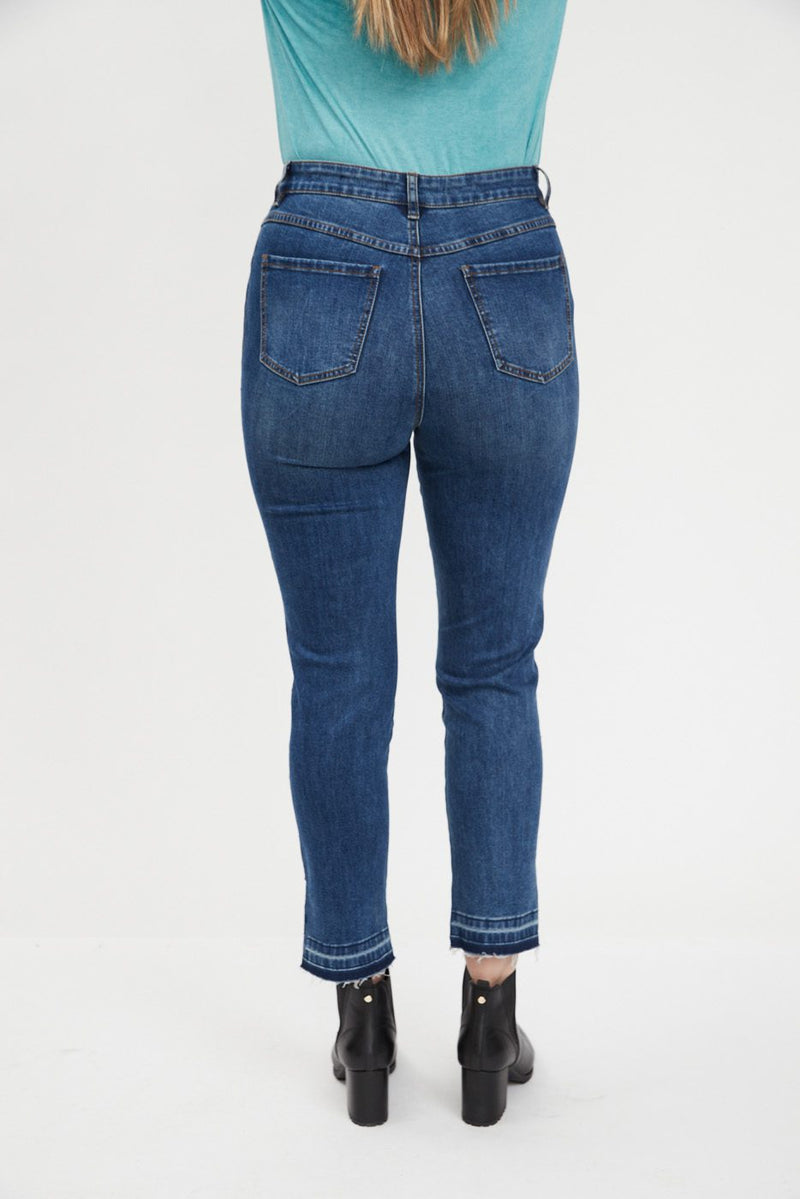 FDJ Suzanne Embroidered Slim Ankle Jeans